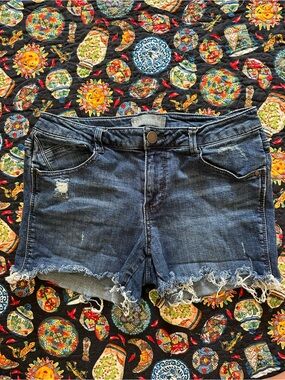 Wit & Wisdom Dark Blue Distressed Frayed Hem Jean Shorts EUC